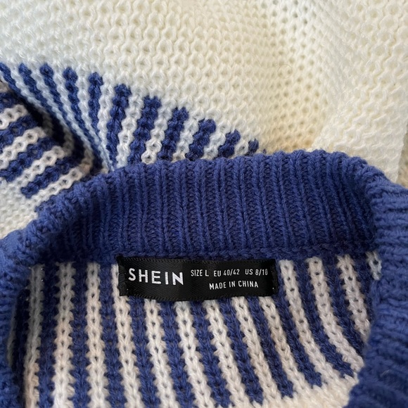 SHEIN Knit Sweater - Picture 3 of 3